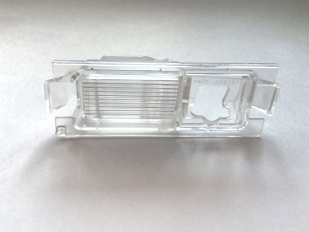 Плафон для камеры заднего вида Hyundai Solaris хэтчбек, Kia Rio,Picanto,I30 2012+, Ceed хэтчбек 3-х дверный (прозрачный) LeTrun 3666